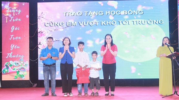 Bệnh viện Đa khoa tỉnh Ninh Bình tổ chức “Đêm hội trăng rằm” vui đón Tết Trung thu năm 2023.