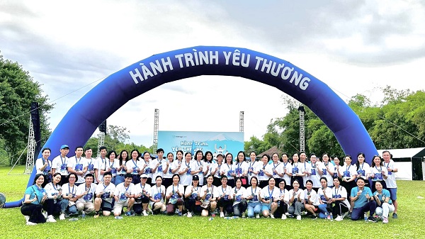 “Hành trình yêu thương” - Chương trình gây quỹ hỗ trợ cho bệnh nhân có hoàn cảnh khó khăn điều trị tại Bệnh viện Đa khoa tỉnh Ninh Bình.